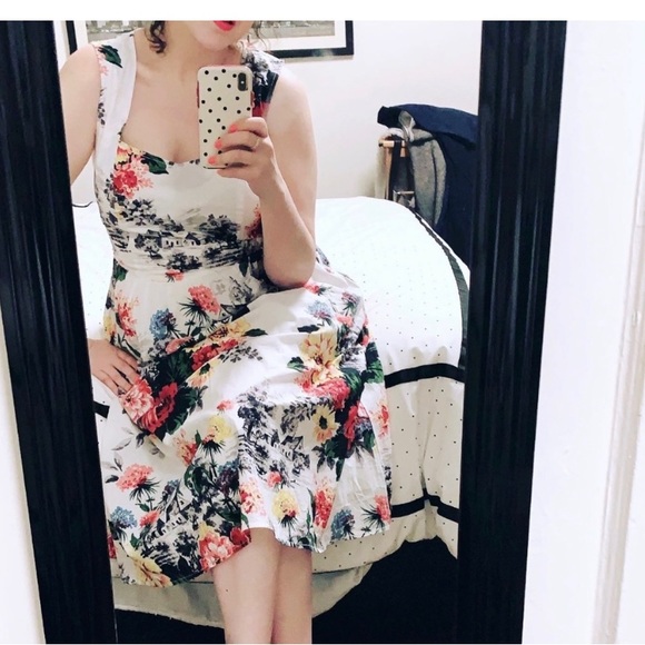 Anthropologie Amelia Floral Dress  Size 8, NWT - Picture 2 of 16
